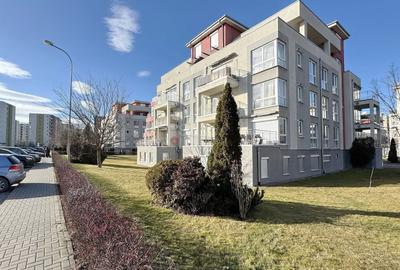 Apartament cu 3 camere decomandat în Avantgarden