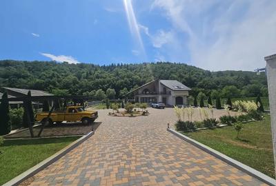 Casă cu 6 camere cu Teren 3000 Mp în Dej - 2