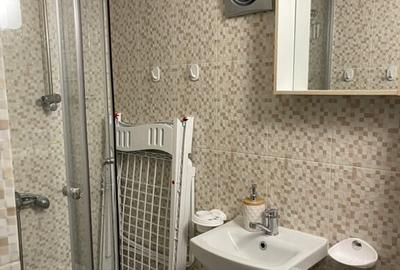 Garsoniera 13 min M Unirii 3942 - 5