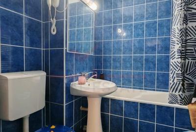 Apartament cu 2 camere decomandat, mobilat în Km 4 - 7