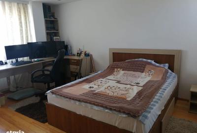 Casă cu 4 camere în Km 4