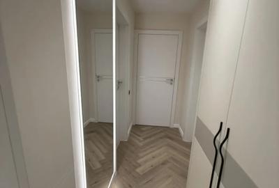 Apartament cu 3 camere semidecomandat în UTA - 2