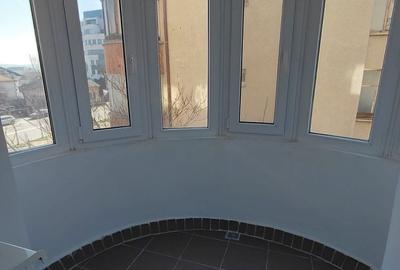 Apartament cu 2 camere decomandat în Exterior Vest - 2