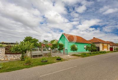 Casă individuală cu 6 camere cu Canalizare în Buziaș - 1