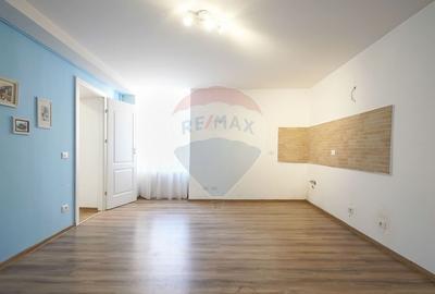 Apartament 96 mp, compartimentat in mai multe unitati, Centrul Istoric - 5
