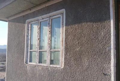 Casă cu 3 camere cu Teren 5000 Mp în Rădăcinești - 1