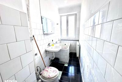Apartament cu 2 camere nedecomandat în Central - 1