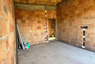 Casă cu 4 camere cu Teren 420 Mp în Săsar - 11