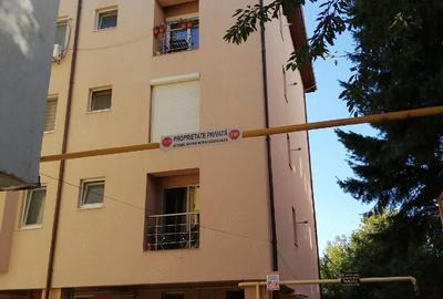 Garsonieră decomandată în 1 Mai - 2