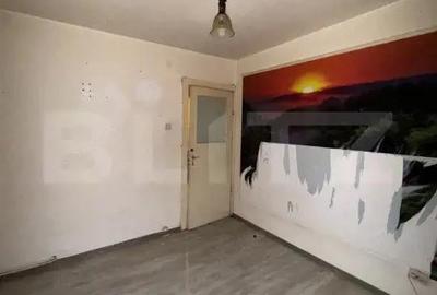 Apartament de vanzare, cu 3 camere, 43 mp, zona Dacia - 3