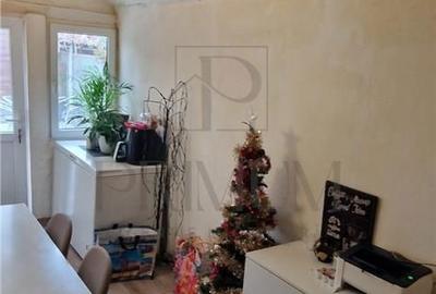 Casă cu 5 camere cu Teren 315 Mp în Central - 13