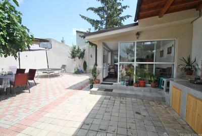 Zona Tabacarie - casa caramida /bca - 4 camere + teren 440 mp - 4