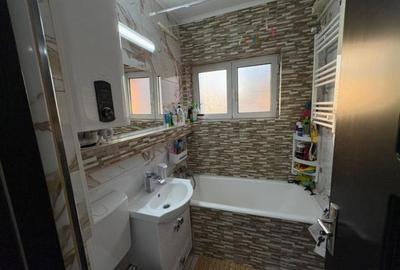 Apartament cu 3 camere decomandat în Giurgiului - 5