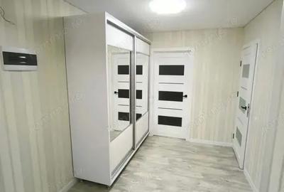 Apartament cu 2 camere decomandat în Titan - 3