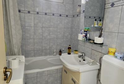 Apartament cu 2 camere semidecomandat, mobilat în 1 Mai - 6