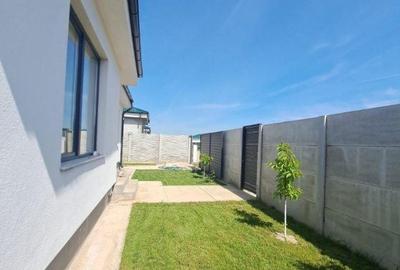 Casă cu 3 camere cu Teren 254 Mp în Central - 3