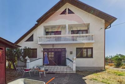 Casa de vanzare - Butimanu, judetul Dambovita - 2