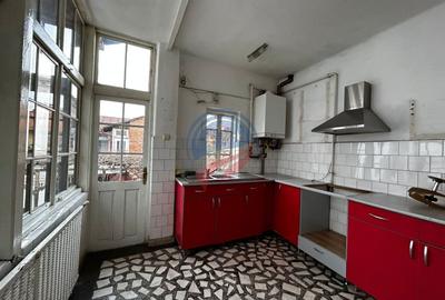 Casă individuală cu 8 camere cu Teren 117 Mp în Ultracentral - 14