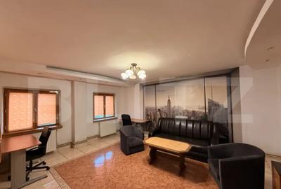Apartament cu 4 camere decomandat în Rovine - 7