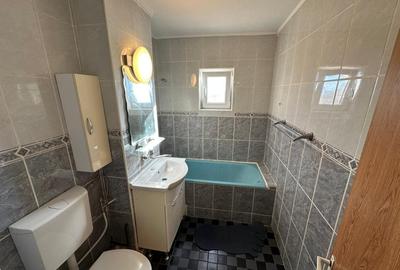 Apartament 3 camere, 80 mp, cartier Rovine, zona Sucpi Apartament 3 camere, 80 mp, cartier Rovine, zona Sucpi - 7