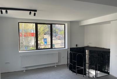 Spațiu comercial, de 78 mp, în Central - 13