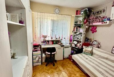 Apartament cu 2 camere, decomandat, pe Strada Cugir - 1