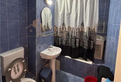 Apartament cu 3 camere decomandat în Central - 1