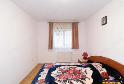 Resedinta cu atmosfera familiara,peisaj imersiv,amplasare premium,Zarnesti,Brasov - 5