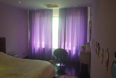 OCAZIE, VAND VILA  DE LUX 860 MP UTILI SI 1230 MP TEREN LANGA LACUL CERNICA - 16