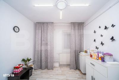 Spațiu comercial, de 72 mp, în Central