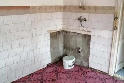 Casa de 2 camere curte proprie zona Gutenberg - 10