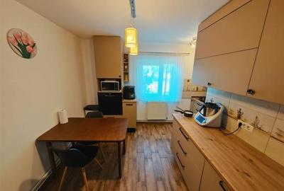 Apartament cu 4 camere decomandat, mobilat în Steaua - 1