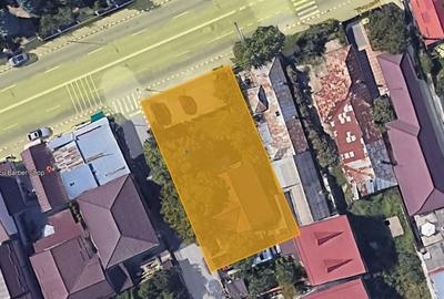 De vânzare – Teren 500 m² cu construcție existentă, Bulevardul Pipera - 4