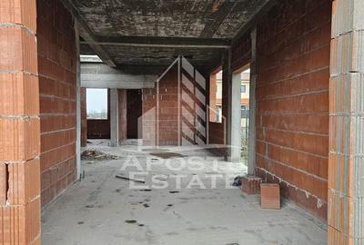 Duplex cu 8 camere cu Canalizare în Exterior Nord - 28