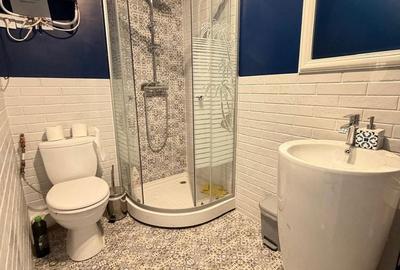 Spațiu comercial, de 32 mp, în Central - 7