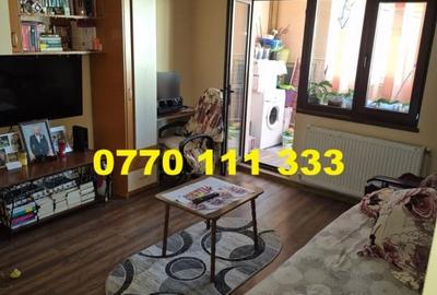 Aparrtament 2 camere decomandat, zona Vidin.