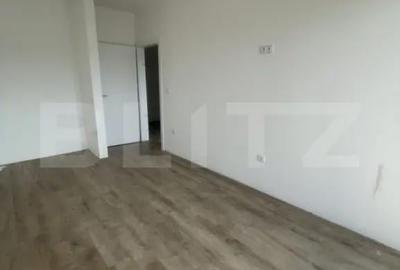 Apartament cu 3 camere decomandat în Independenței - 9