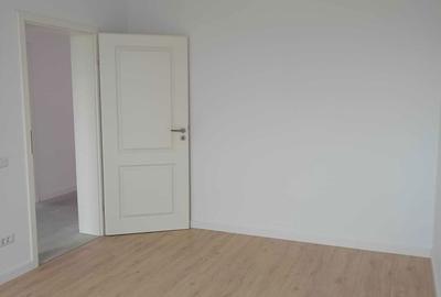 Casă cu 4 camere în Crevedia