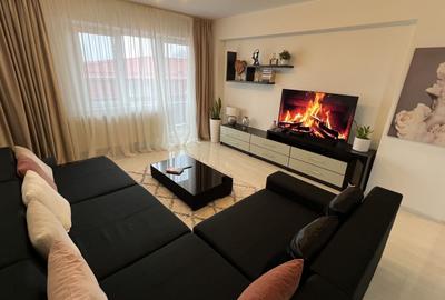 Apartament cu 2 camere decomandat, mobilat în Păcii