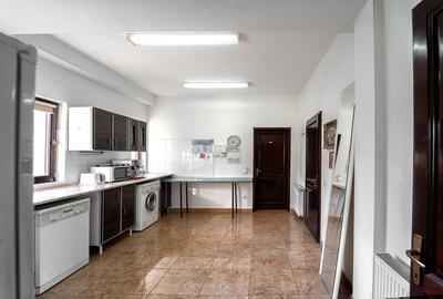 Oportunitate de investitie |  7 camere - 333 mp utili | Cristian - 14