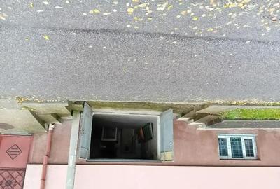 Spațiu comercial, de 25 mp, în Central - 1