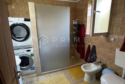 Casă spațioasă de vânzare – Corunca, zona Vatman - 10