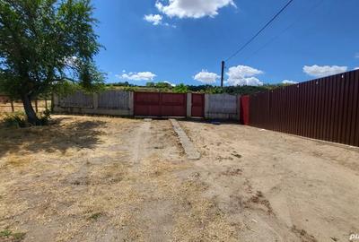 Casa+teren 9700mp