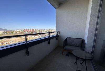 Apartament cu 3 camere decomandat în Tractorul - 2