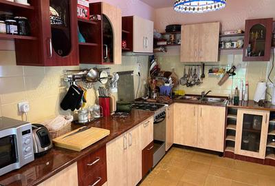 Casă cu 3 camere în Caransebeș - 9