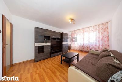 Apartament cu 2 camere decomandat, mobilat în Tractorul