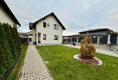 Casă cu 4 camere cu Teren 430 Mp în Sâncraiu de Mureș
