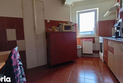 Apartament cu 2 camere decomandat în Central - 11