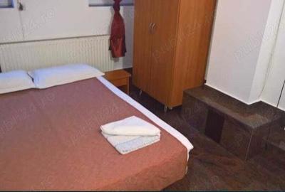 De vanzare sau de inchiriat fosta pensiune calea Aradului - 2