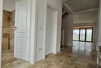 Casa tip duplex, Dumbravita - 2